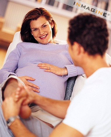 Động tác massage ngón chân.