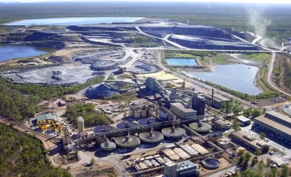 3. Australia vốn nổi tiếng với những động vật nguy hiểm tới tính mạng con người như nhện, bọ cạp, rắn… Tuy nhiên, bạn sẽ ngạc nhiên khi biết rằng, chất uranium chết người lại đầy rẫy ở ngay phía dưới mặt đất ở nước này.