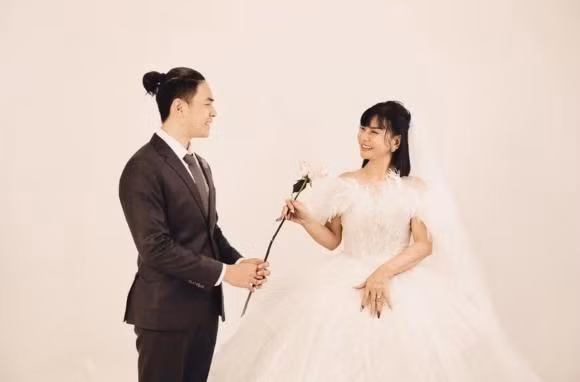 Cat Phuong mung sinh nhat con trai quy tu gay chu y-Hinh-6