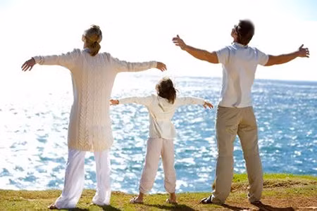 Và cũng cần bổ sung cho con các bài tập củng cố cơ vai, cơ chân, tay, lưng, bụng, chạy 10-15 giây và đi bộ kết thúc nhằm hồi tỉnh hô hấp, điều hòa hoạt động tim, chuyển dần cơ thể vào trạng thái yên tĩnh bình thường.