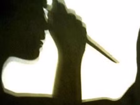 Họ không cần ngủ, không cần ăn, không có một niềm vui gì ngoài ma túy "đá". Gương mặt hầu như không còn biết thể hiện cảm xúc, không nói hoặc nói nhiều không dừng lại được.