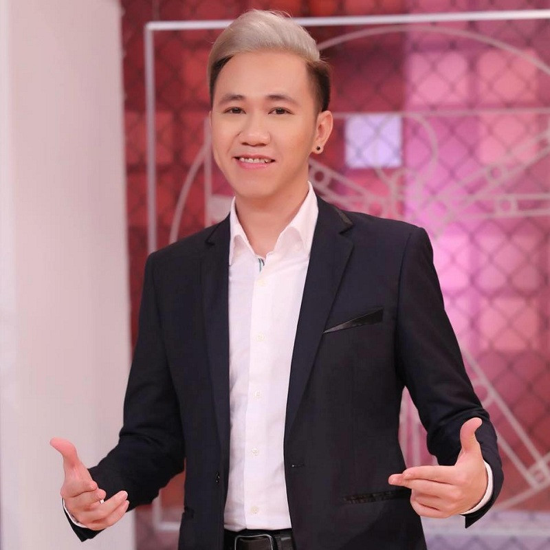 Từng bị chê xấu tan nát, Anh Đức "dao kéo" những gì để lột xác? - Hình 6 Tung bi che xau tan nat, Anh Duc