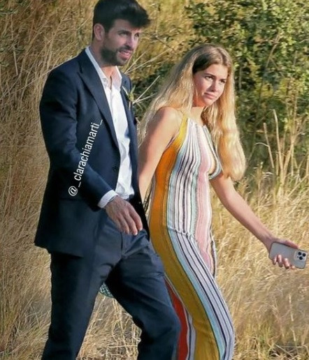 Bo tre dung chieu doc, Pique ghen nguoc ve bo Shakira gap