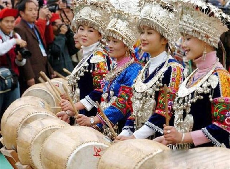 Môn phái nào khiến cả võ lâm e sợ trong kiếm hiệp Kim Dung? - Hình 3 Mon phai nao khien ca vo lam e so trong kiem hiep Kim Dung?-Hinh-3