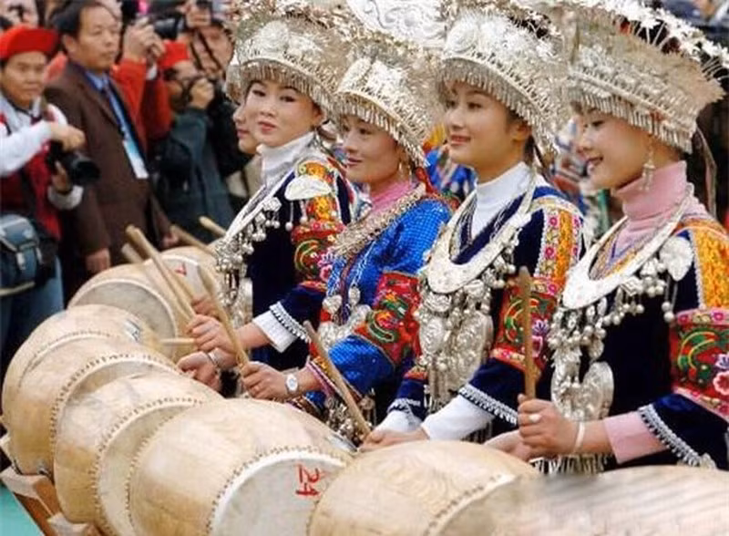 Mon phai nao khien ca vo lam e so trong kiem hiep Kim Dung?-Hinh-3