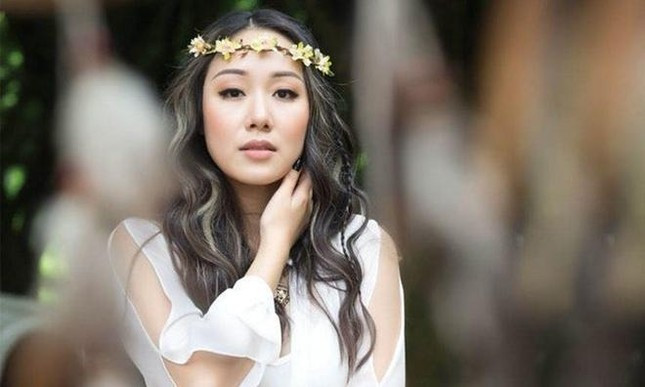 Xinh đẹp, thông minh, Hoa hậu thế giới người Việt 2007 Ngô Phương Lan còn được đánh giá là một người đẹp vô cùng tài năng, đặc biệt là có khả năng ca hát không hề thua kém các ca sĩ. Ngô Phương Lan sở hữu chất giọng cực kỳ ngọt ngào và truyền cảm.