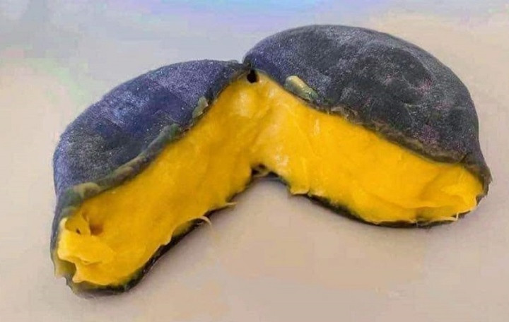 Banh trung thu sau rieng gan 2 trieu dong, nha giau chi tien an sang-Hinh-3