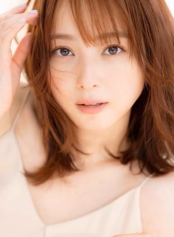 Hon nhan cua Nozomi Sasaki sau vu chong ngoai tinh voi 182 nguoi-Hinh-2