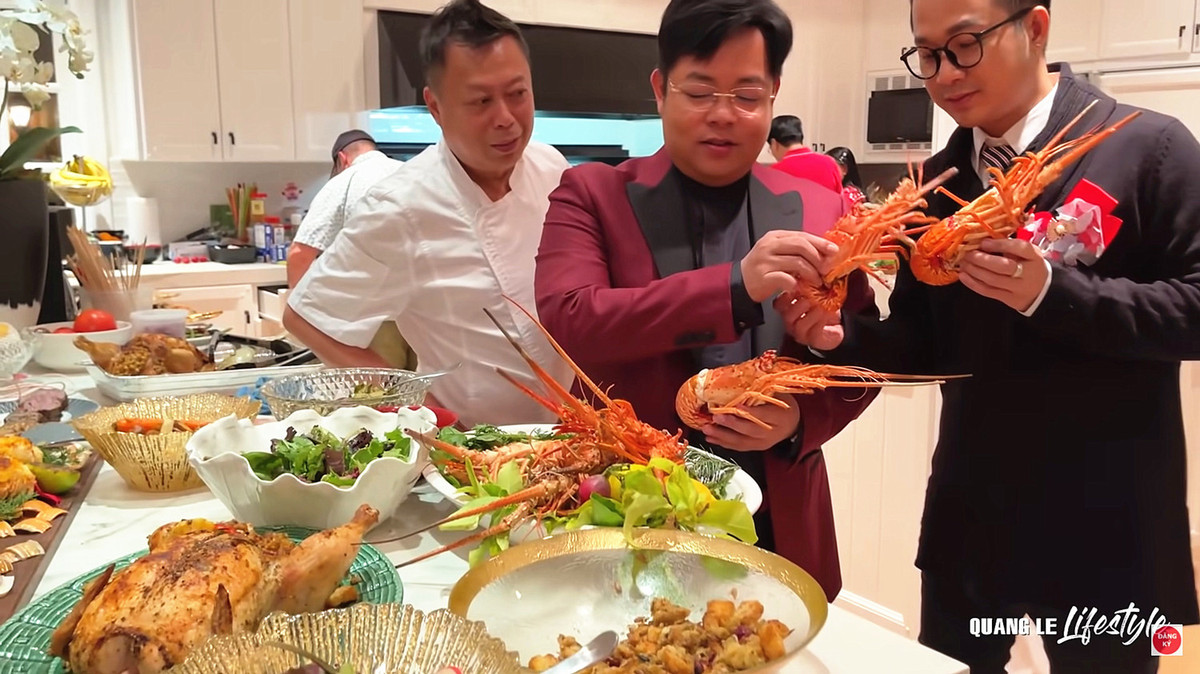 Li xi 8888 do cho Quang Le, ca si Bich Tuyen giau co nao?-Hinh-6