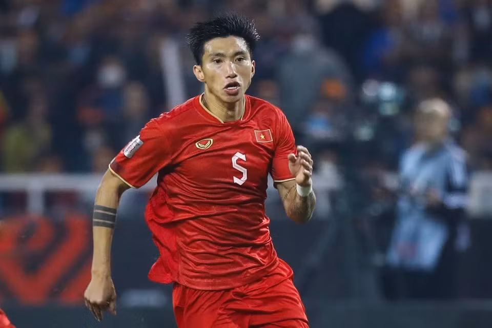 Van Hau va nhung tinh huong gay tranh cai truoc Malaysia