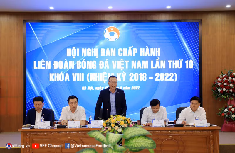 Dai hoi VFF khoa 9: Ung vien ghe 