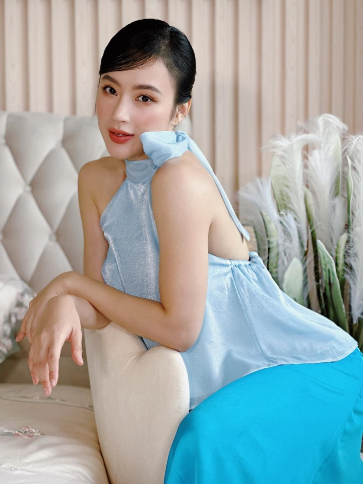 Angela Phương Trinh thay đổi thế nào sau 16 năm đóng 'Mùi ngò gai'? - Hình 6 Angela Phuong Trinh thay doi the nao sau 16 nam dong 'Mui ngo gai'?-Hinh-6