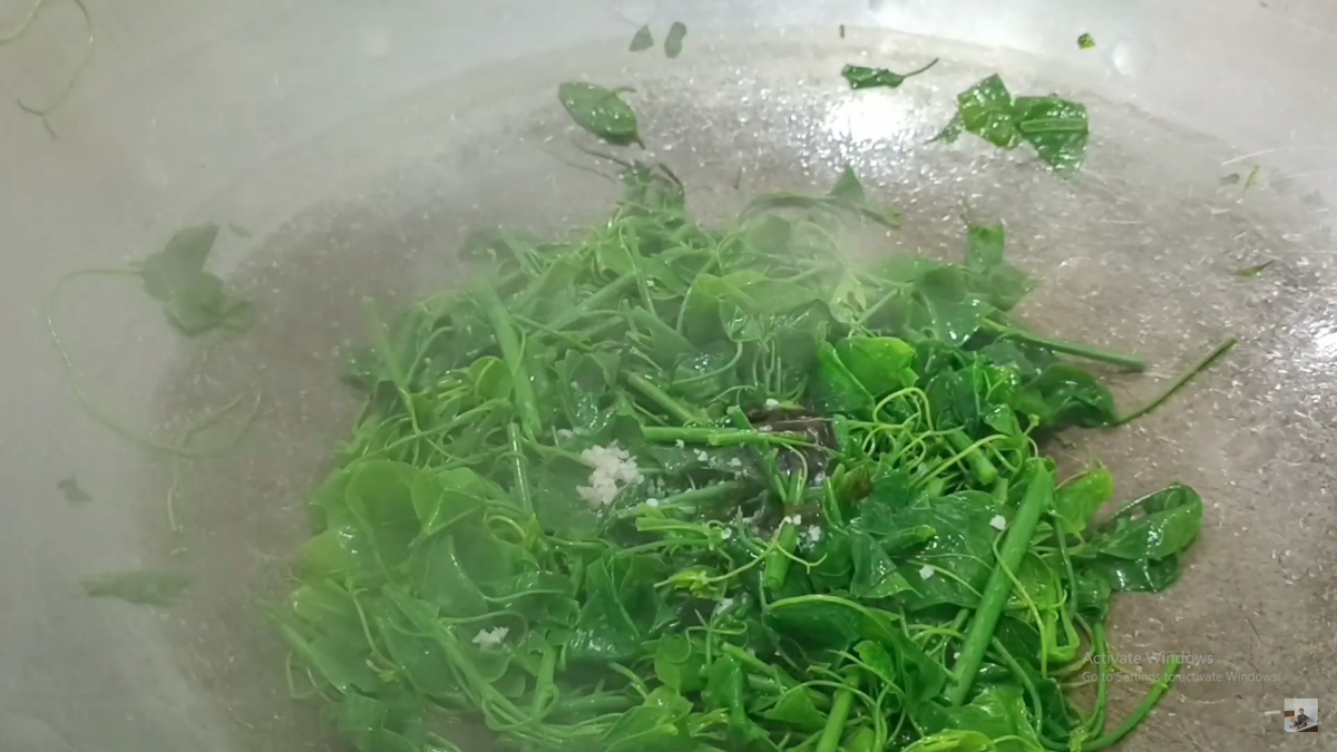 Thứ rau dại có mùi khai nồng, nay thành món đặc sản - Hình 5 Thu rau dai co mui khai nong, nay thanh mon dac san-Hinh-5