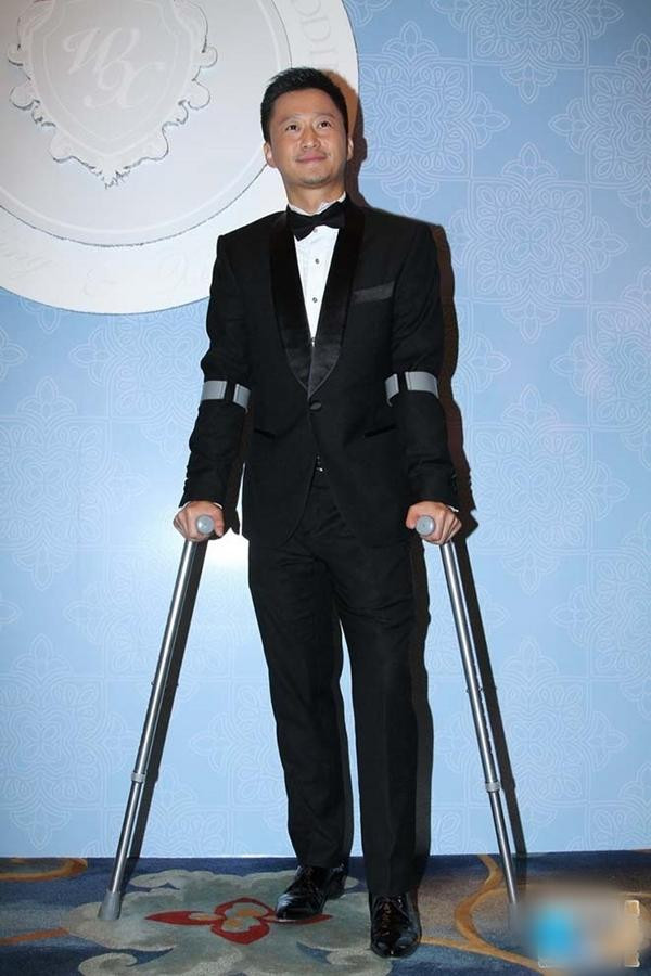 Chan Tu Dan quay ngoai troi lanh -30 do van chua goi la mao hiem!-Hinh-4