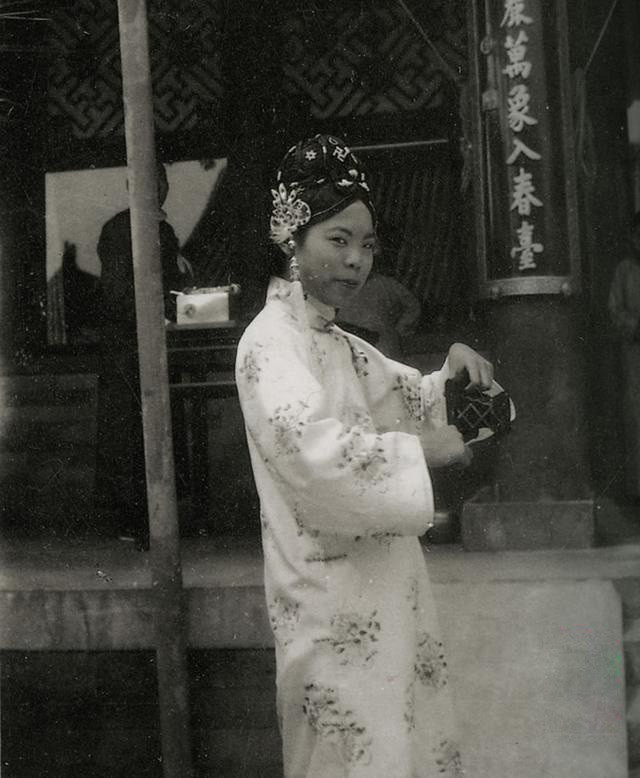 Phi tan kem sac nao dam ly hon vua vi yeu sinh ly?-Hinh-4