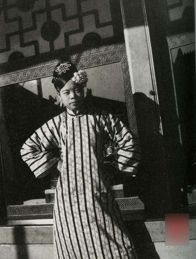 Phi tan kem sac nao dam ly hon vua vi yeu sinh ly?-Hinh-3