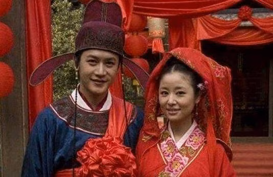 Tai sao nguoi co dai lai goi dem tan hon la “vao dong phong”?-Hinh-5