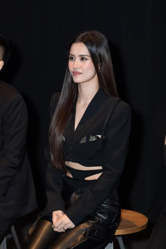 Ong Cao Thang tiet lo khoanh khac doi thuong cua Dong Nhi-Hinh-3