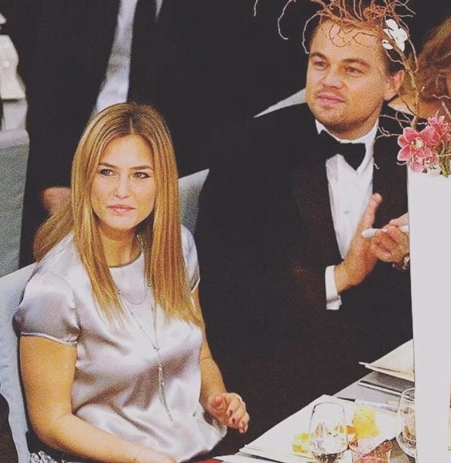 Từ 2005 đến 2011, DiCaprio hẹn hò với người mẫu Bar Refaeli. Năm 2009, cặp sao từng tạm chia tay vì DiCaprio vướng tin đồn tán tỉnh người mẫu Victoria's Secret Anne Vyalitsyna sau khi họ gặp nhau ở Tây Ban Nha, theo truyền thông Anh.