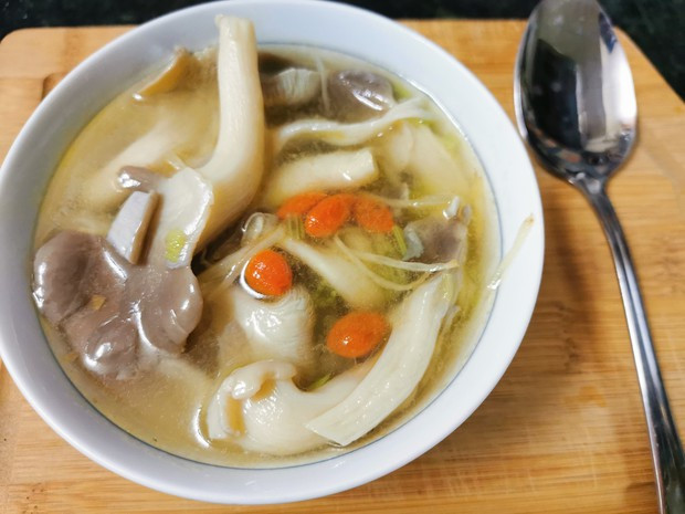 4 mon an du co cat tu lanh cung khong nen an lai-Hinh-2