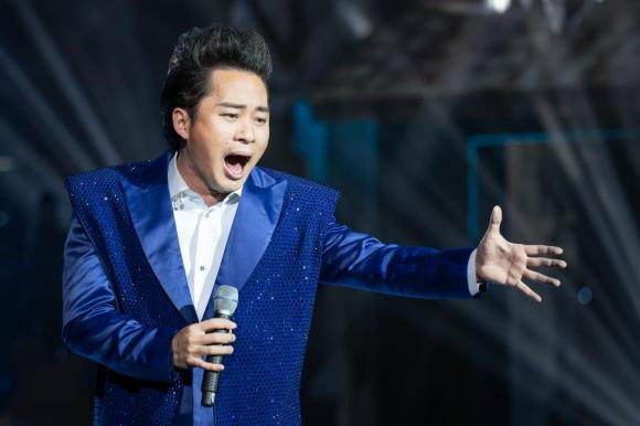 Tùng Dương "ăn mày quá khứ" 20 năm trước, diện mạo ngỡ ngàng - Hình 6 Tung Duong