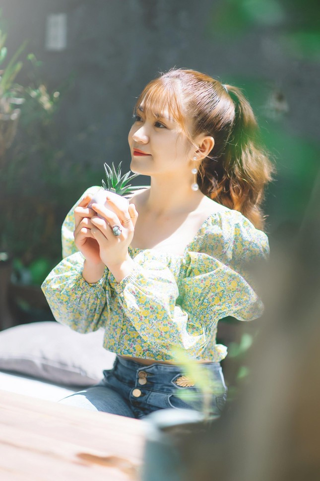 Co giao tre tai nang co 2 hoc sinh diem 10 mon Ngu van-Hinh-4