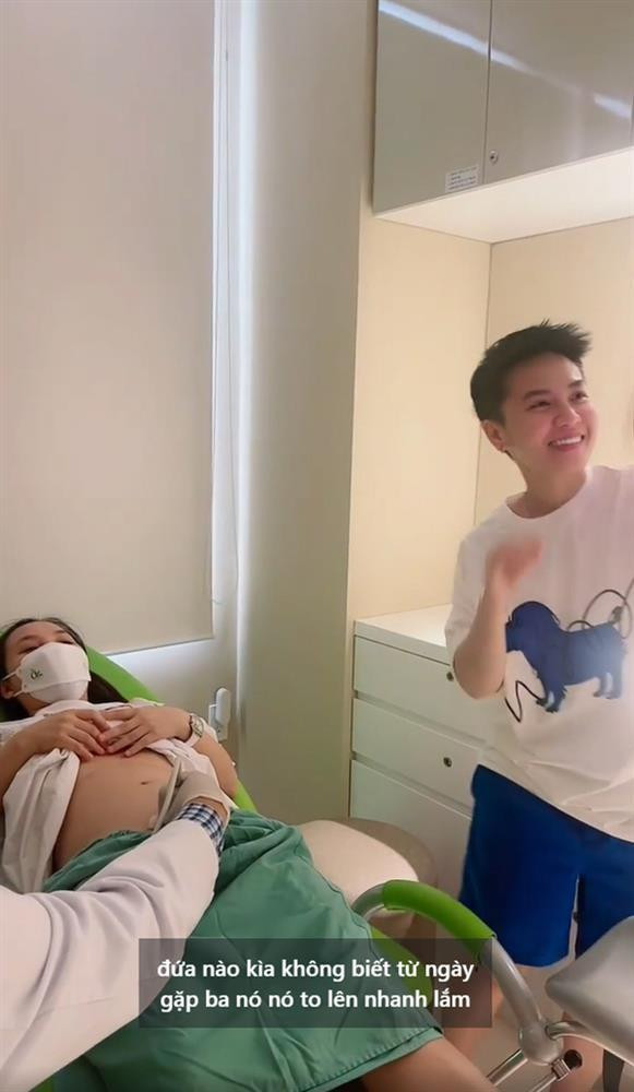 Cap dong tinh nu Bi Bao - Mui Xu buon ba chia xa-Hinh-2