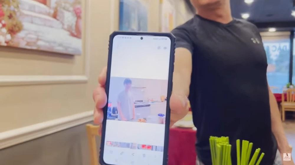 Bo ruot be Xuan Mai tai My: Lay vo moi, de them con-Hinh-3