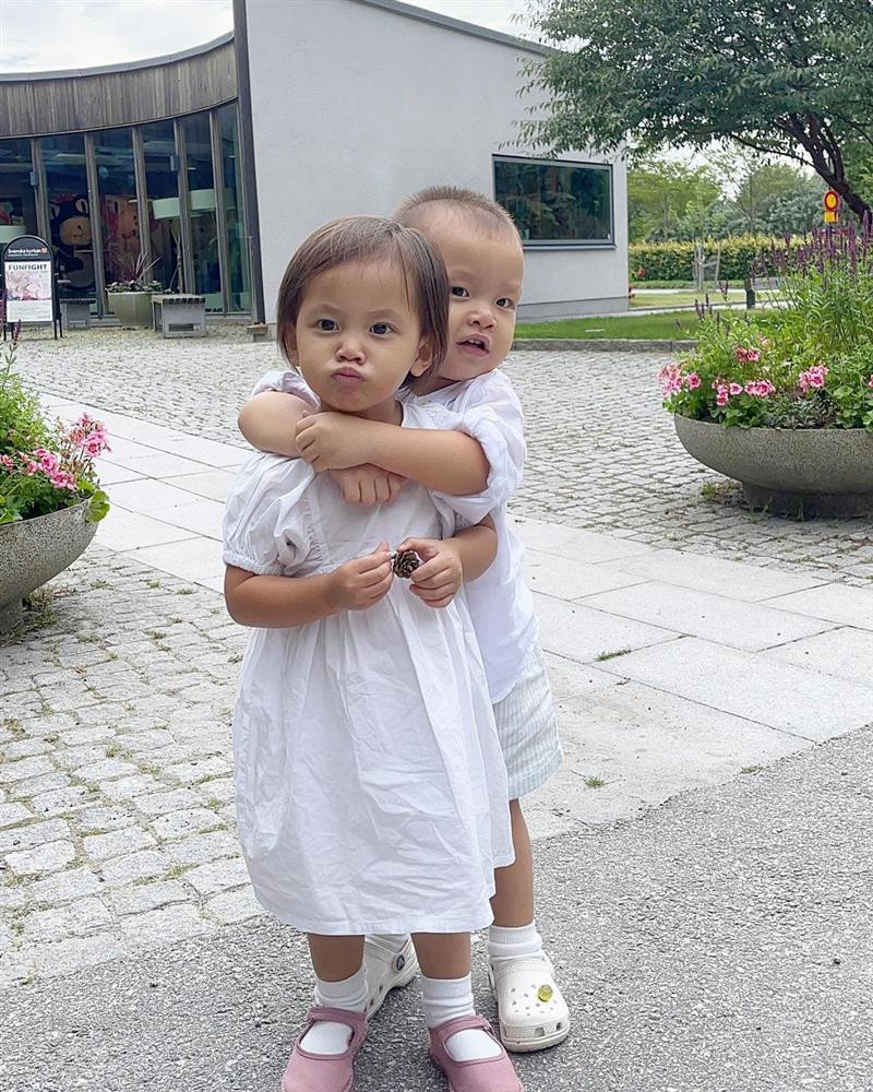 ồ Ngọc Hà vẫn bỏ ngỏ việc liệu có cho bé dấn thân làng giải trí như mình hay không.