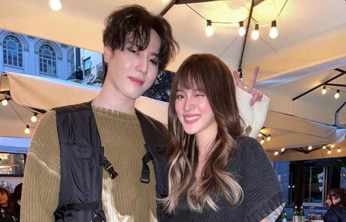 Tại sự kiện, Baifern và em út GOT&amp; - Yugyeom còn có cơ hội chụp ảnh cùng nhau.