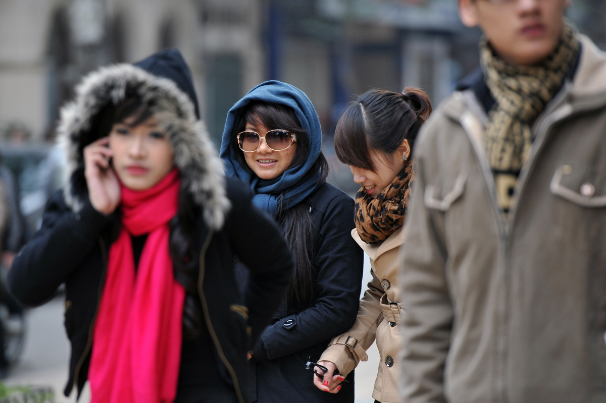 Du bao thoi tiet 28/11: Ha Noi bung nong truoc khi lanh manh-Hinh-3