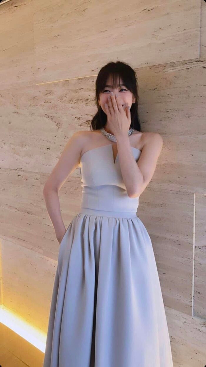 Song Hye Kyo nhin y het 'bup be song'-Hinh-10