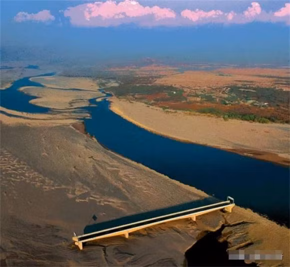 Tai sao van chua co mot cay cau nao bac qua song Amazon?-Hinh-5