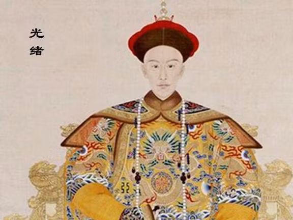 Xuat hien 2 hoang de Quang Tu: Su that gay phan no!-Hinh-2