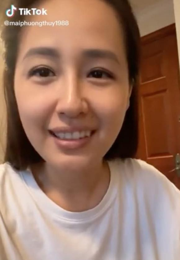 Mai Phuong Thuy mat moc an mi, netizen khau chien-Hinh-2
