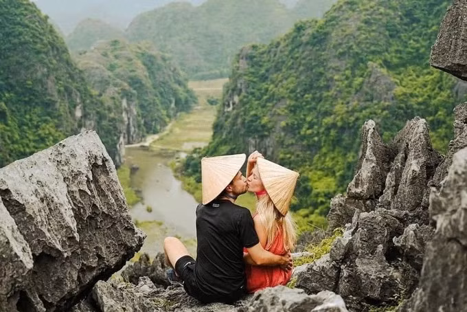 Diem ngam tren cao “trieu like” co ten goi doc la o Ninh Binh-Hinh-5