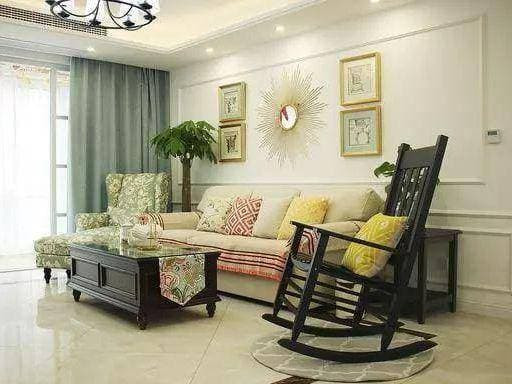 Hiệu ứng của toàn bộ phòng khách rất đẹp, từ cách phối màu, tạo mẫu đồ nội thất, cho đến các đồ trang trí nhẹ nhàng khác nhau, mọi khía cạnh đều đóng một vai trò rất quan trọng.