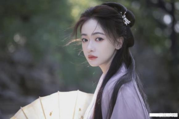 Ngo Can Ngon gay soc voi visual co trang dep trong veo-Hinh-3