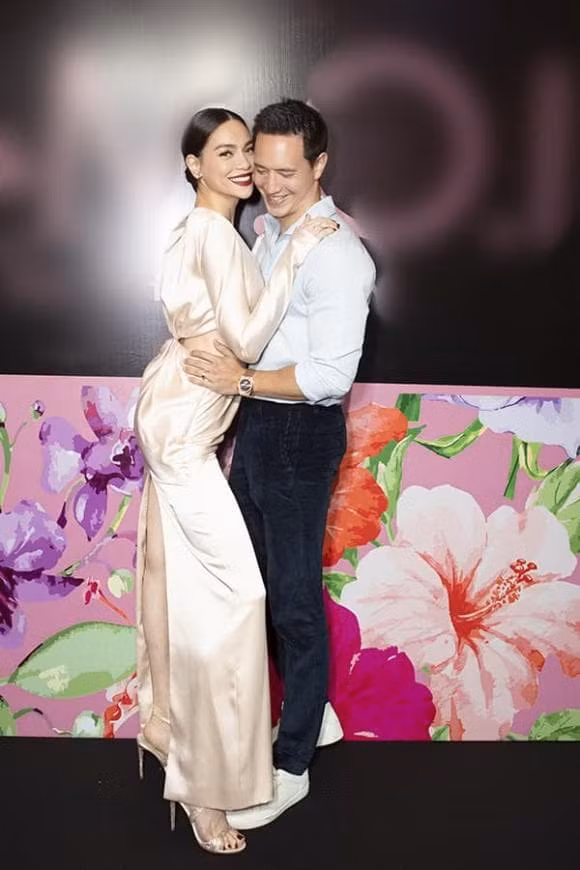 Ha Ho va Kim Ly quan nhu sam giua su kien