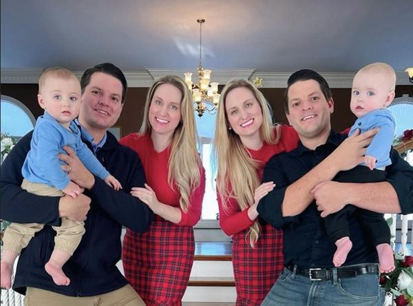 Buc anh “gay lu”: Khong phai anh ghep, sao giong den vay?-Hinh-4