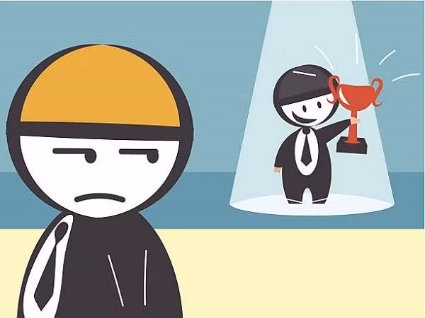 Những người hay ghen ăn tức ở. Ganh tị là tội ác lớn nhất trong bản chất con người. Đây là một tâm trạng bệnh hoạn khiến bạn luôn không nhìn thấy điều tốt đẹp ở người khác. 