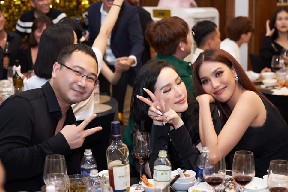 Ngô Kiến Huy, Khổng Tú Quỳnh "bơ đẹp" tại tiệc sinh nhật Bảo Thy - Hình 5 Ngo Kien Huy, Khong Tu Quynh