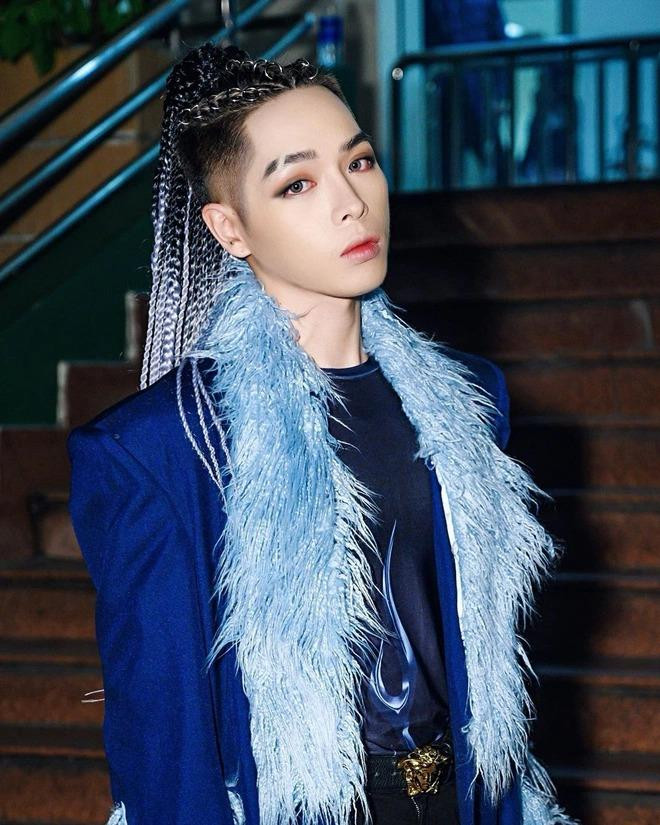 Ngô Kiến Huy đánh mất vẻ nam tính với layout "sương mai" - Hình 6 Ngo Kien Huy danh mat ve nam tinh voi layout