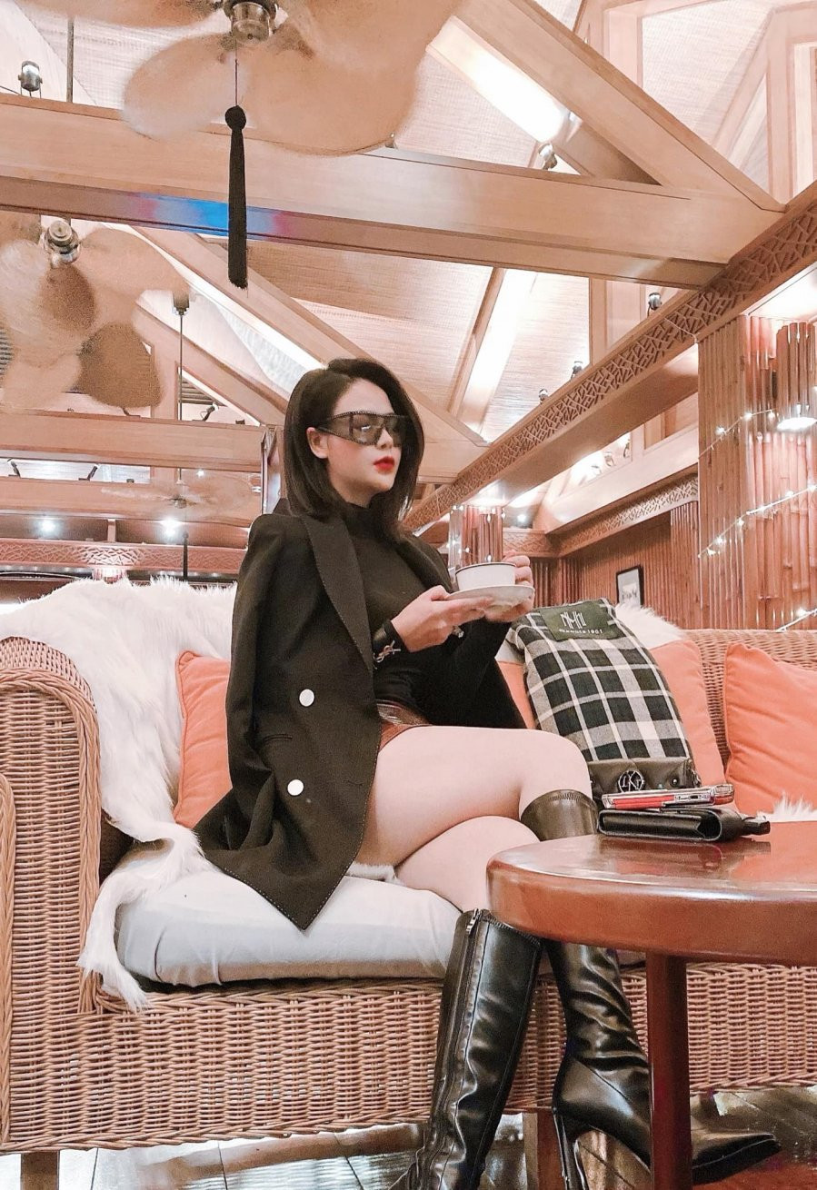 4 mỹ nhân VTV sở hữu gu thời trang nóng bỏng - Hình 9 4 my nhan VTV so huu gu thoi trang nong bong-Hinh-9