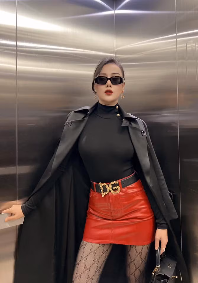 4 my nhan VTV so huu gu thoi trang nong bong