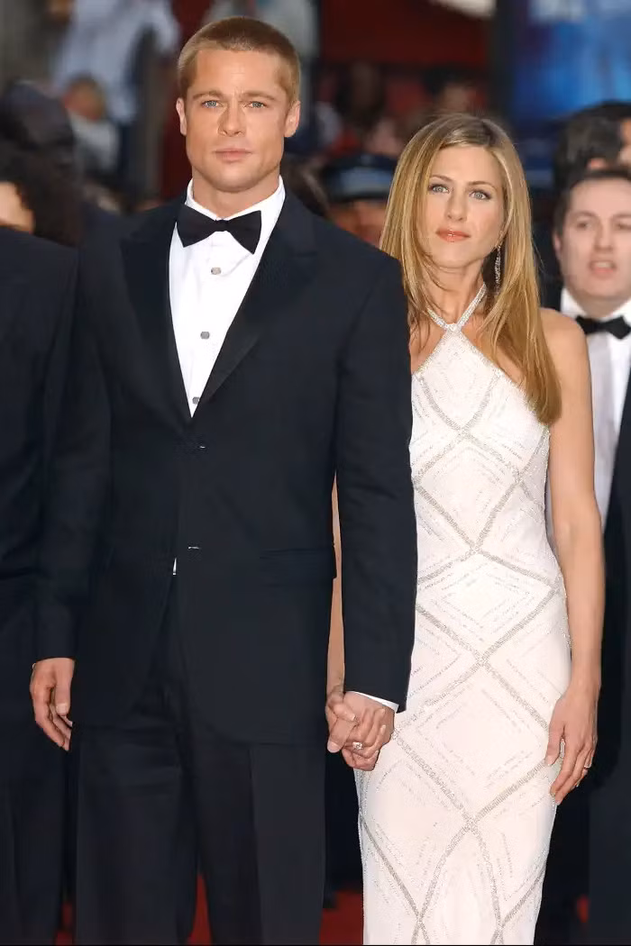 Jennifer Aniston noi doa tin bi Brad Pitt bo vi khong chiu de con