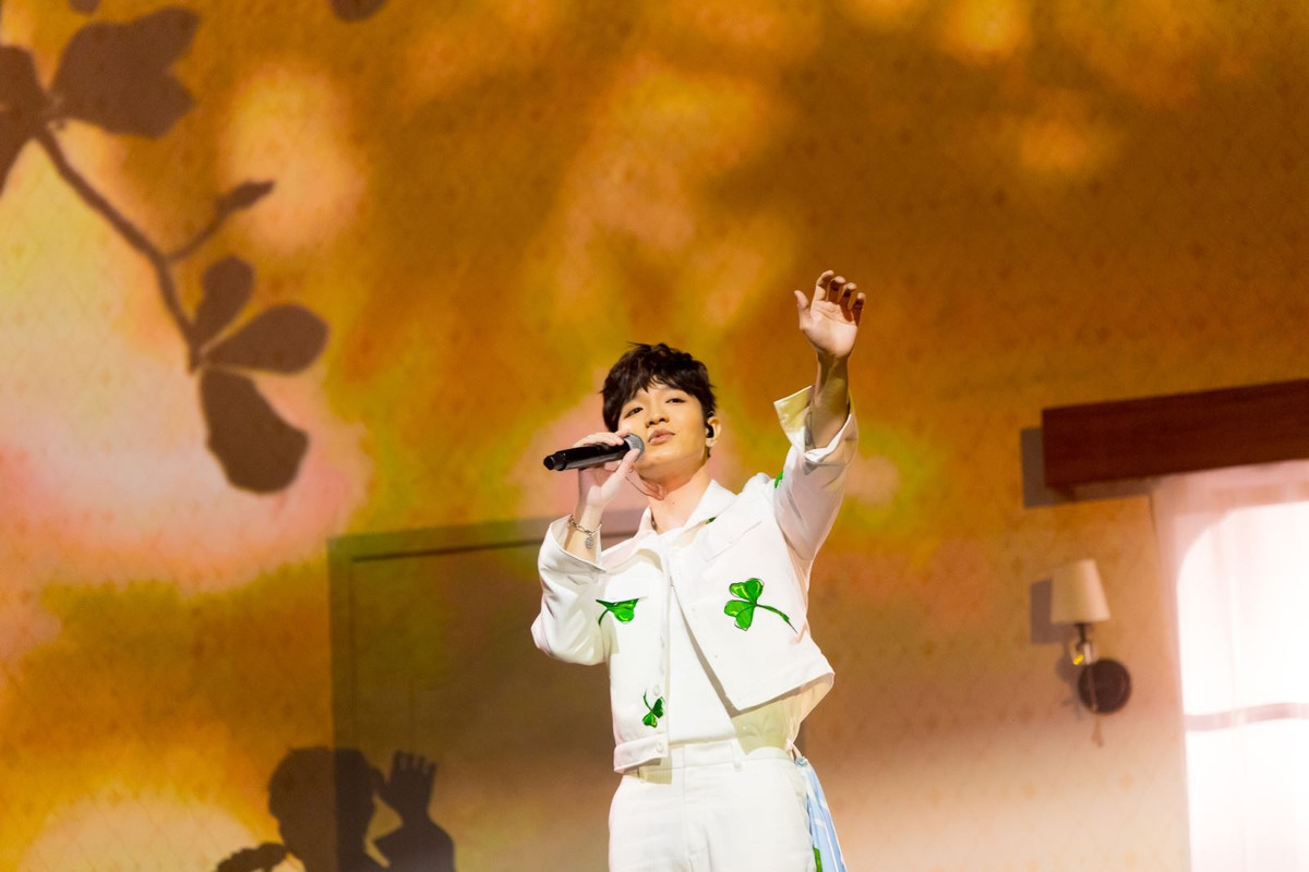 Binz do bia len nguc, My Tam quy lay khan gia-Hinh-4