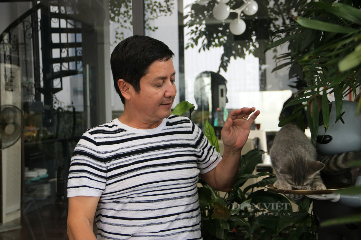 NSƯT Chí Trung: “Tôi là bệnh nhân tự kỷ đầu tiên ở Việt Nam” - Hình 4 NSUT Chi Trung: “Toi la benh nhan tu ky dau tien o Viet Nam”-Hinh-4