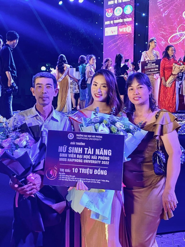 Nu sinh Tai nang DH Hai Phong: Am nhac, vu dao chua lanh tam hon-Hinh-7