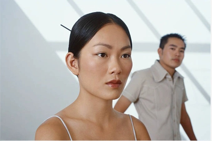 Vợ đi mua sắm, về nhà là tắm, hé lộ bí mật điếng người Vo di mua sam, ve nha la tam, he lo bi mat dieng nguoi